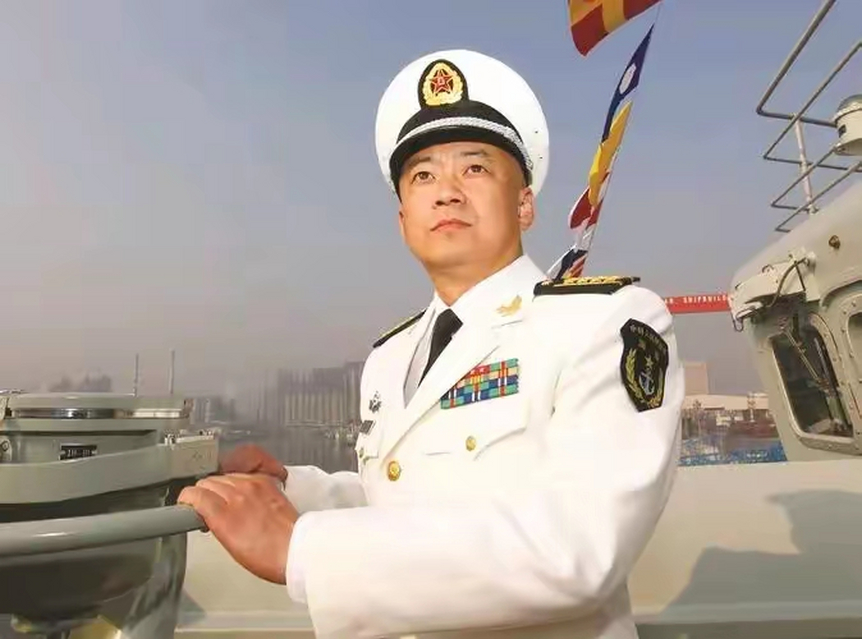 辽宁航母舰长揭秘，英勇领航者的传奇人生，辽宁航母舰长揭秘，英勇领航者的传奇人生之旅