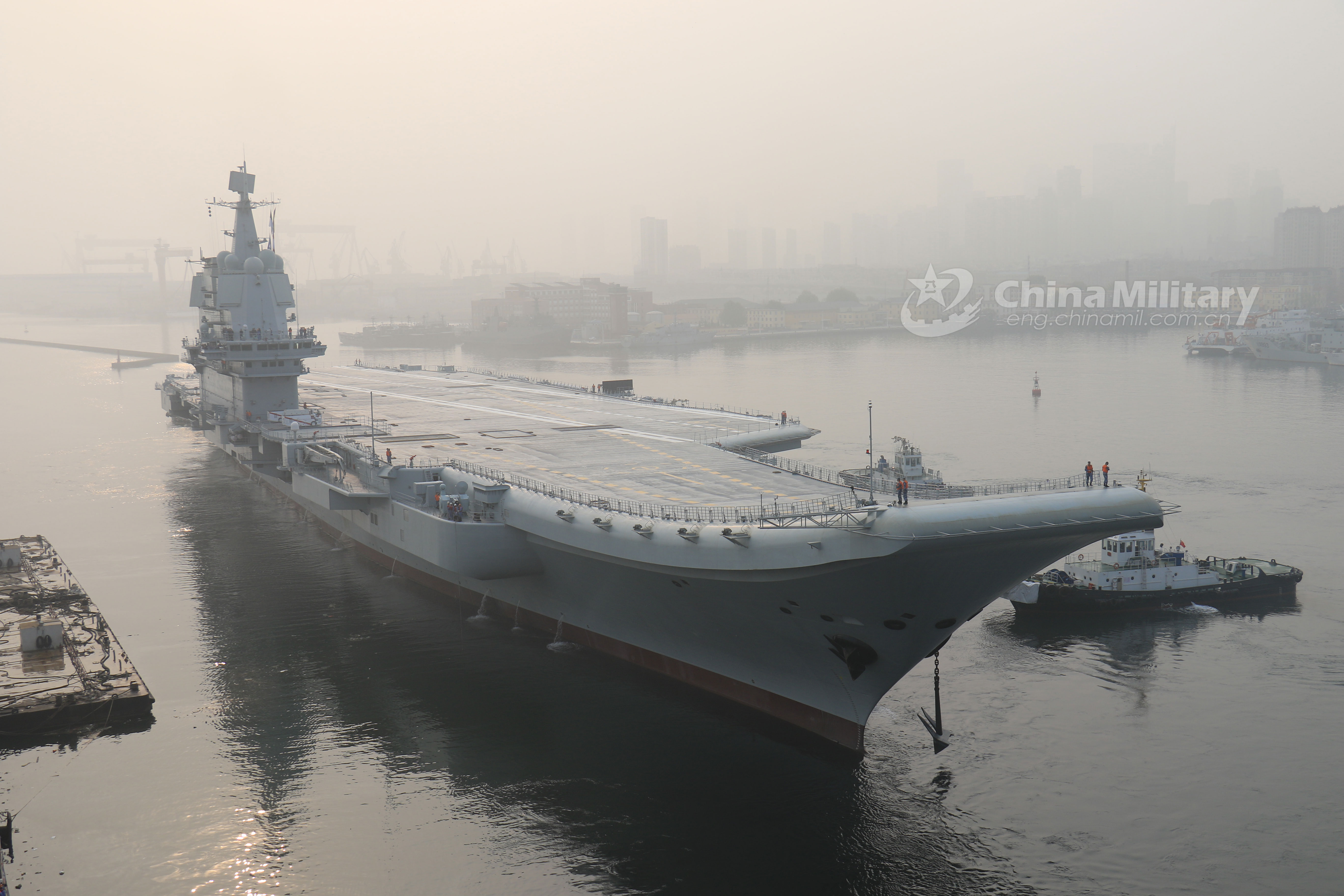 中国海军新一代战舰——揭秘辽宁舰的前身，济南舰的传奇故事（原名，131舰），揭秘中国海军传奇战舰，辽宁舰前身与济南舰（原名131舰）的史诗之旅