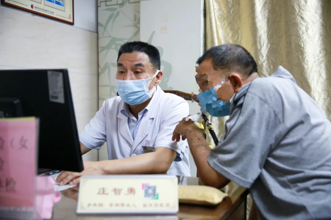揭秘中国海军新力量，泉州舰——一艘万吨级驱逐舰的荣耀与使命，揭秘中国海军新力量，泉州舰万吨级驱逐舰的荣耀与使命探索