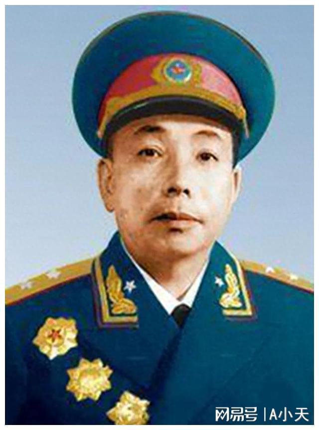 传奇人物，1955年最年轻的上将——英勇无畏的军事领袖，英勇无畏的传奇军事领袖，最年轻的上将诞生在1955年