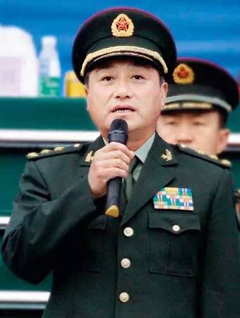钟军长与二十一集团军，时代的领航者，钟军长与二十一集团军，时代的领航先锋