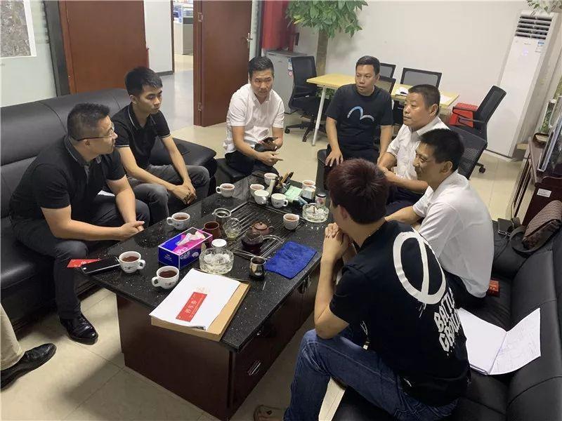 国防军工行业，成长类行业的典范，国防军工行业，成长典范，引领行业前行