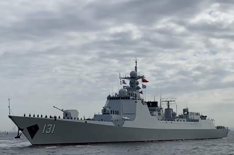 中国海军新篇章，07型驱逐舰首舰下水纪实，中国海军新篇章，07型驱逐舰首舰下水启航纪实