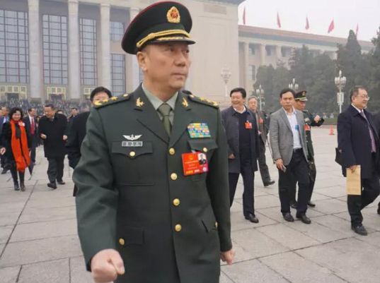 集团军军长的军衔，荣耀与责任，集团军军长的军衔，荣耀、责任与领导力