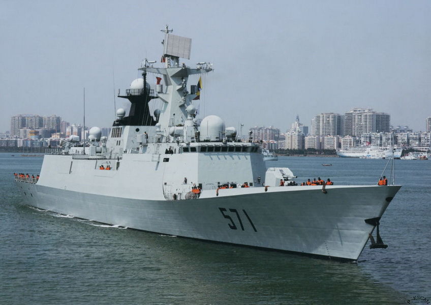 舷号571，探索深海的无畏先锋，舷号571，深海探索先锋