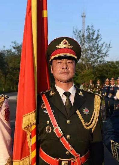 仪仗队之星，张洪杰的个人资料，仪仗队之星张洪杰的个人资料揭秘