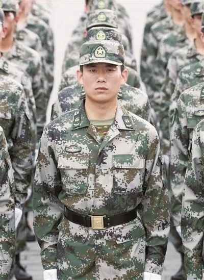 林地迷彩作训服，战士的第二层皮肤，林地迷彩作训服，战士的隐秘战袍