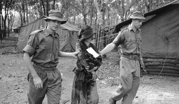 中国女兵正面照片，坚韧与荣耀的象征，中国女兵正面照，坚韧与荣耀的标志性展现