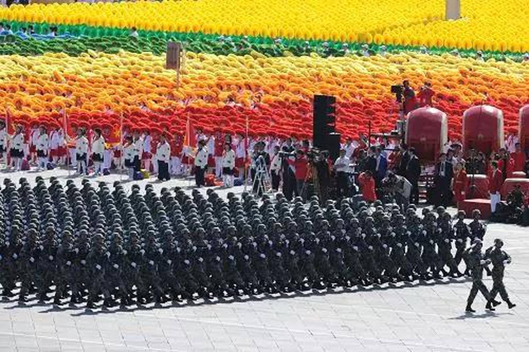 阅兵方阵喊的口令，历史传承与庄严宣告，阅兵方阵口令，历史传承与庄严宣告的交响乐章