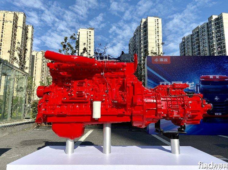 新澳门2025年正版免费公开，探索未来的机遇与挑战，澳门未来展望，机遇与挑战并存（2025正版免费公开）