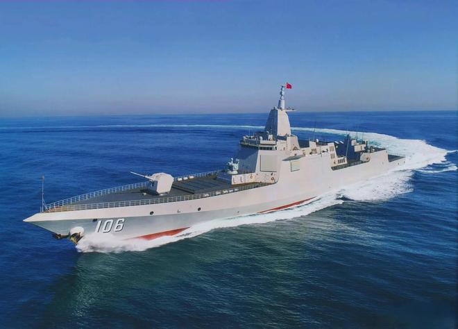福建号驱逐舰，中国海军的新锐力量，中国海军新锐力量，福建号驱逐舰亮相