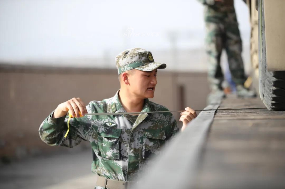 西部战区第十四集团军的使命与担当，西部战区第十四集团军，使命光荣，担当重任