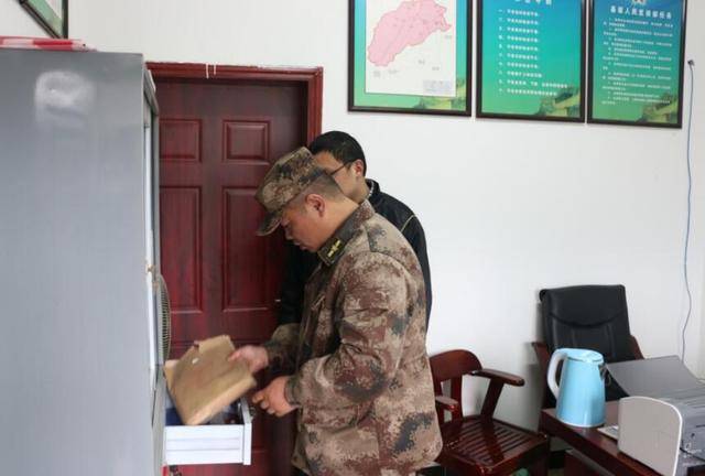 天全县人民武装部官网，连接军民，共筑国防之桥，天全县人民武装部官网，军民共筑国防之桥