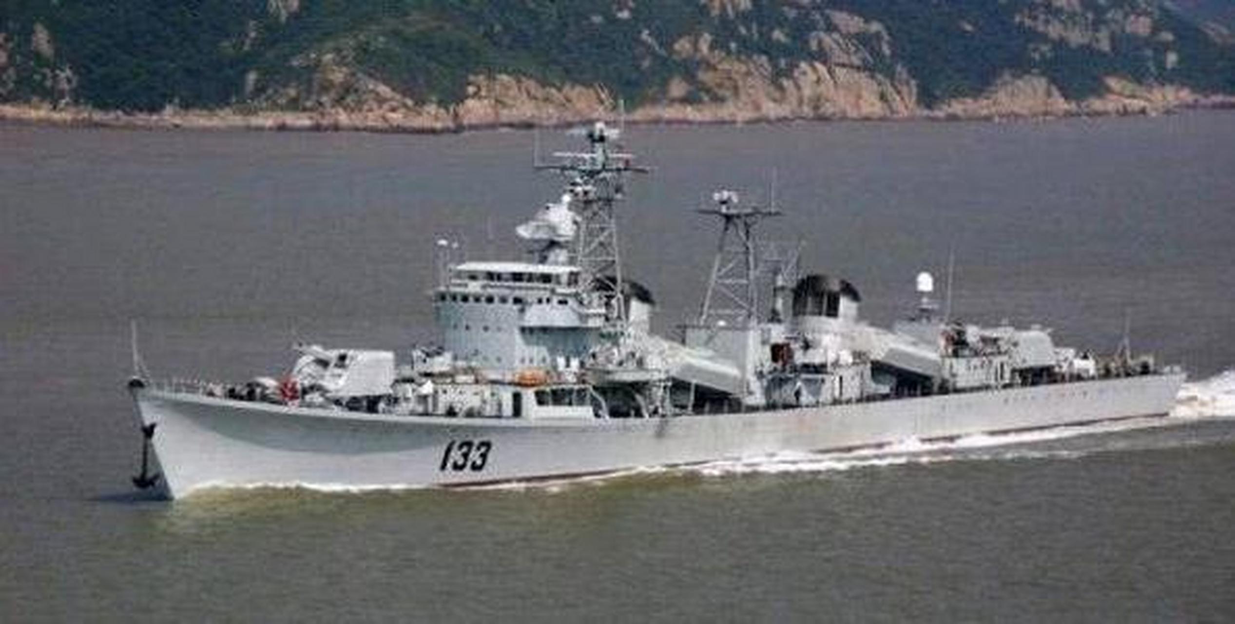 关于纪念舰，中国海军的骄傲——051型驱逐舰的纪念意义，中国海军的骄傲，纪念051型驱逐舰的纪念意义