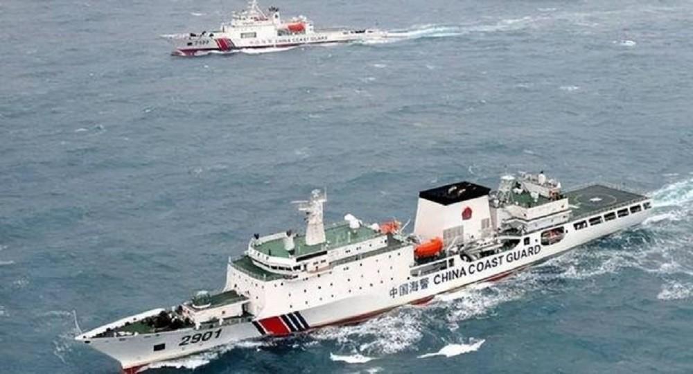 中国外交部和国防部的协同行动，中国海警连发的力量展现，中国外交与国防协同行动，海警力量展现连发力量的强大实力