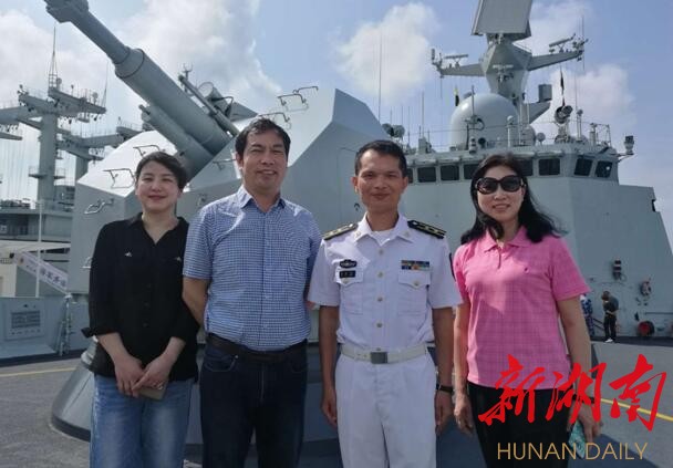 岳阳舰现任舰长，领航新时代的海军英雄，岳阳舰舰长领航新时代海军英雄之路