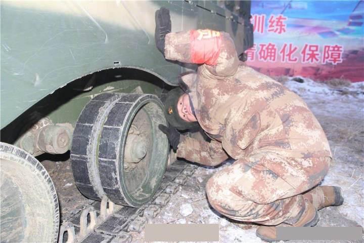 99式一期改进型，中国坦克的崭新里程碑，中国坦克崭新里程碑，99式一期改进型亮相