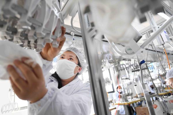 N95口罩能否过滤塑料燃烧后的毒气？解析与探讨，N95口罩对塑料燃烧毒气的过滤效果解析与探讨