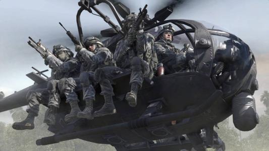 阿帕奇武装直升机，易攻难防的空中霸主？，阿帕奇武装直升机，空中霸主，易攻难防？