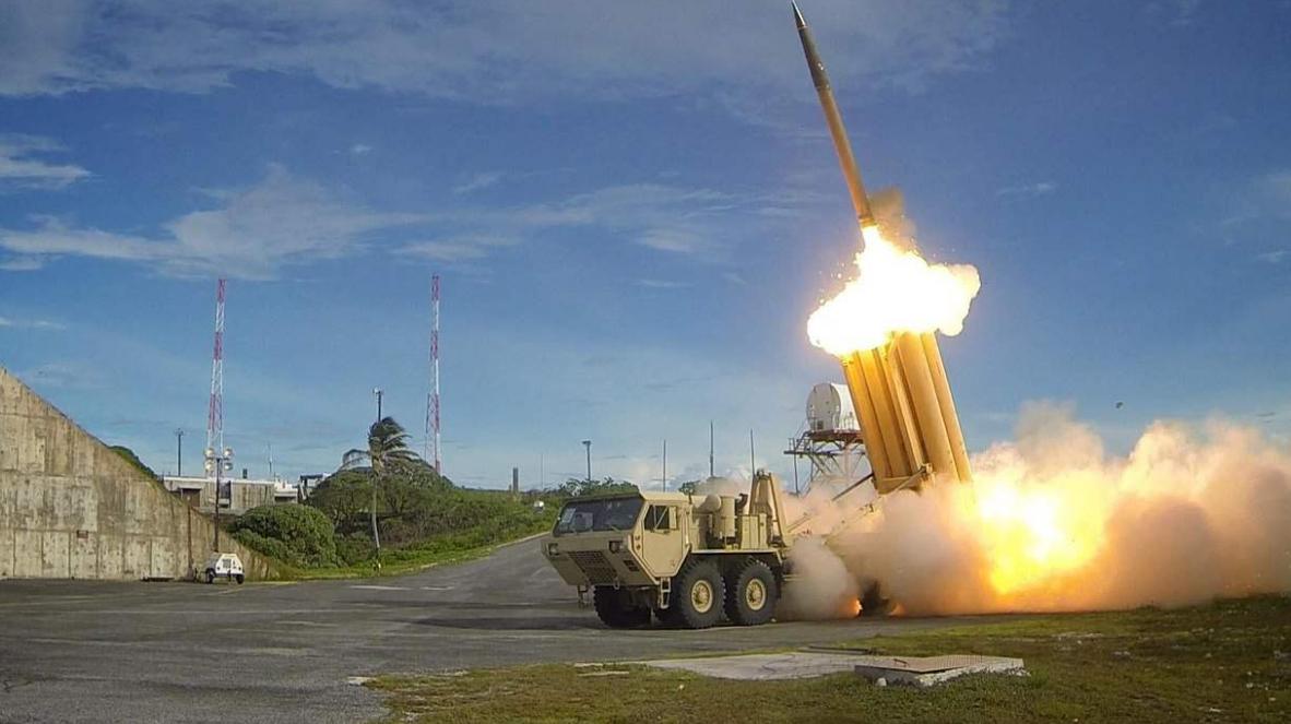 B-2轰炸机与核弹携带能力，历史与技术的视角，B-2轰炸机与核弹携带能力，历史技术视角探究