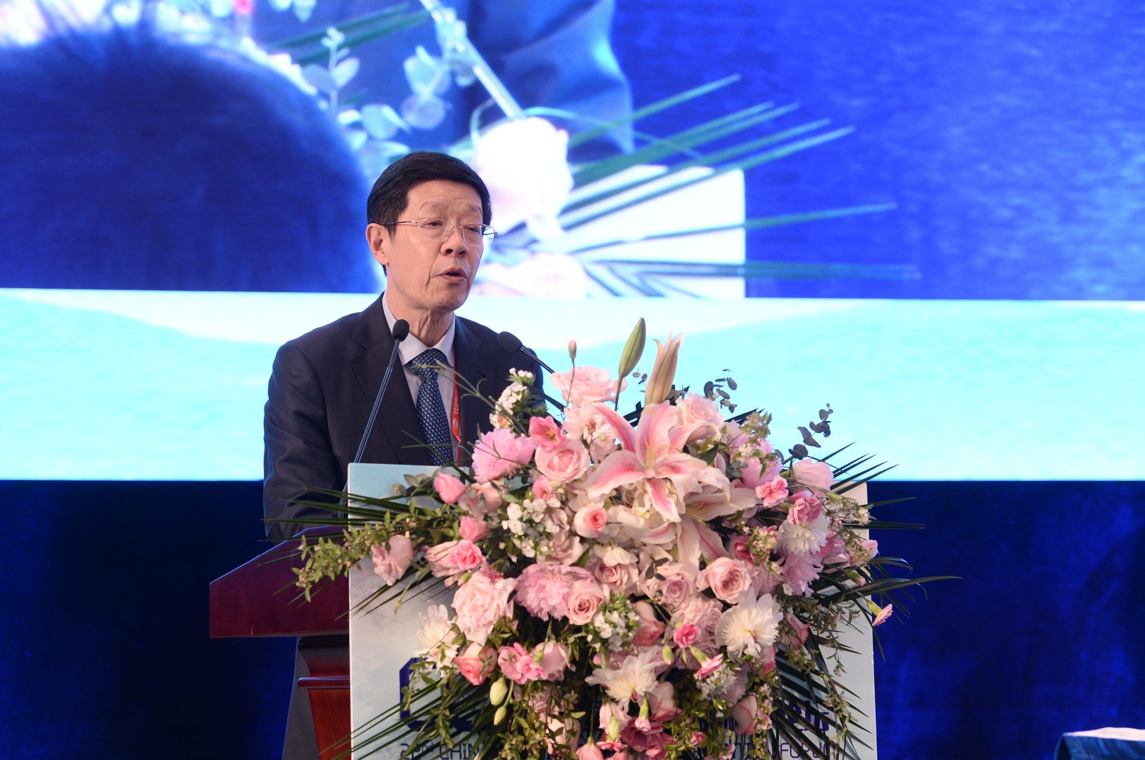 最早的论坛，孕育与兴起，最早的论坛，孕育与兴起之路
