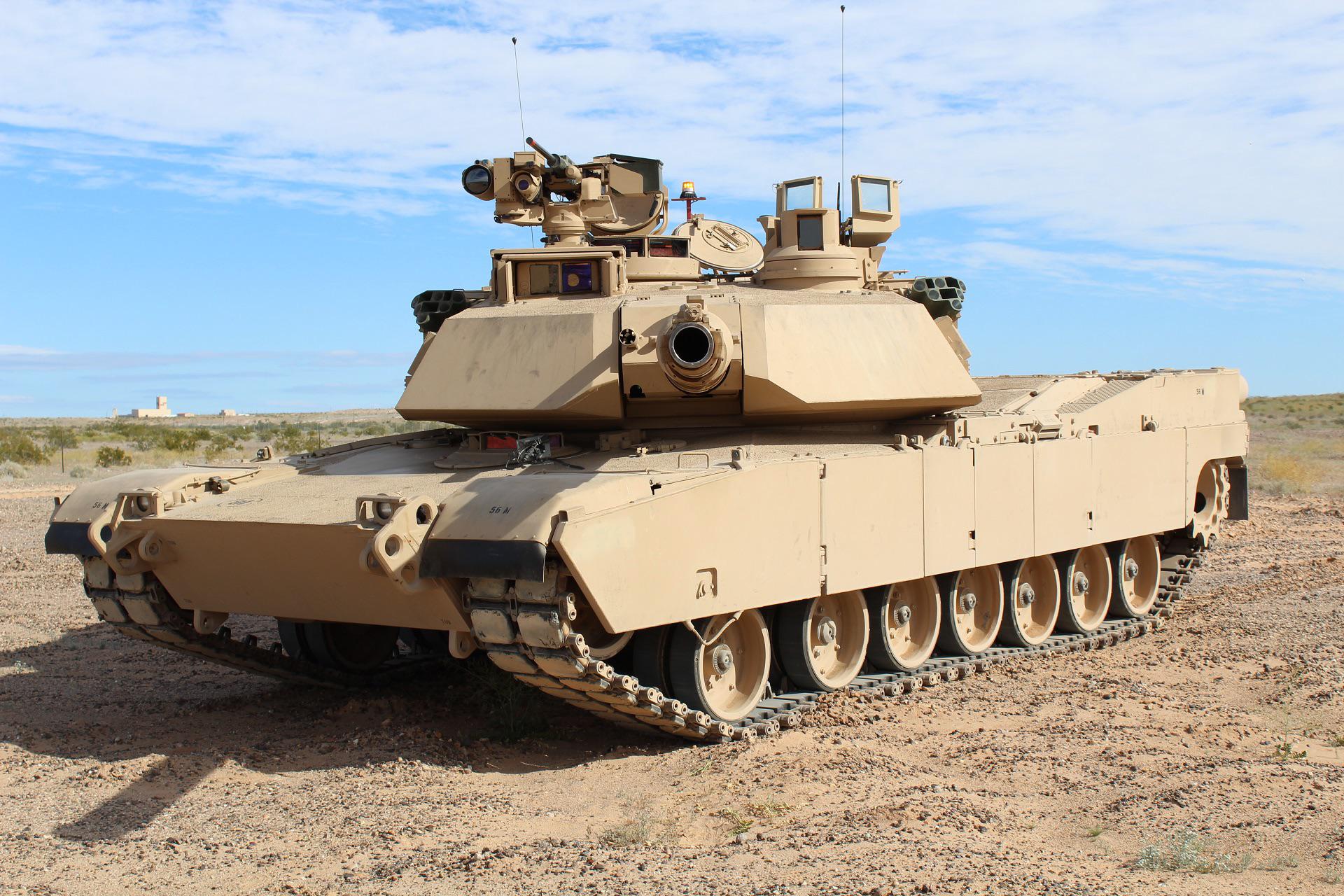 M1A2艾布拉姆斯简笔画，探索军事艺术的魅力，M1A2艾布拉姆斯简笔画，军事艺术魅力的探索