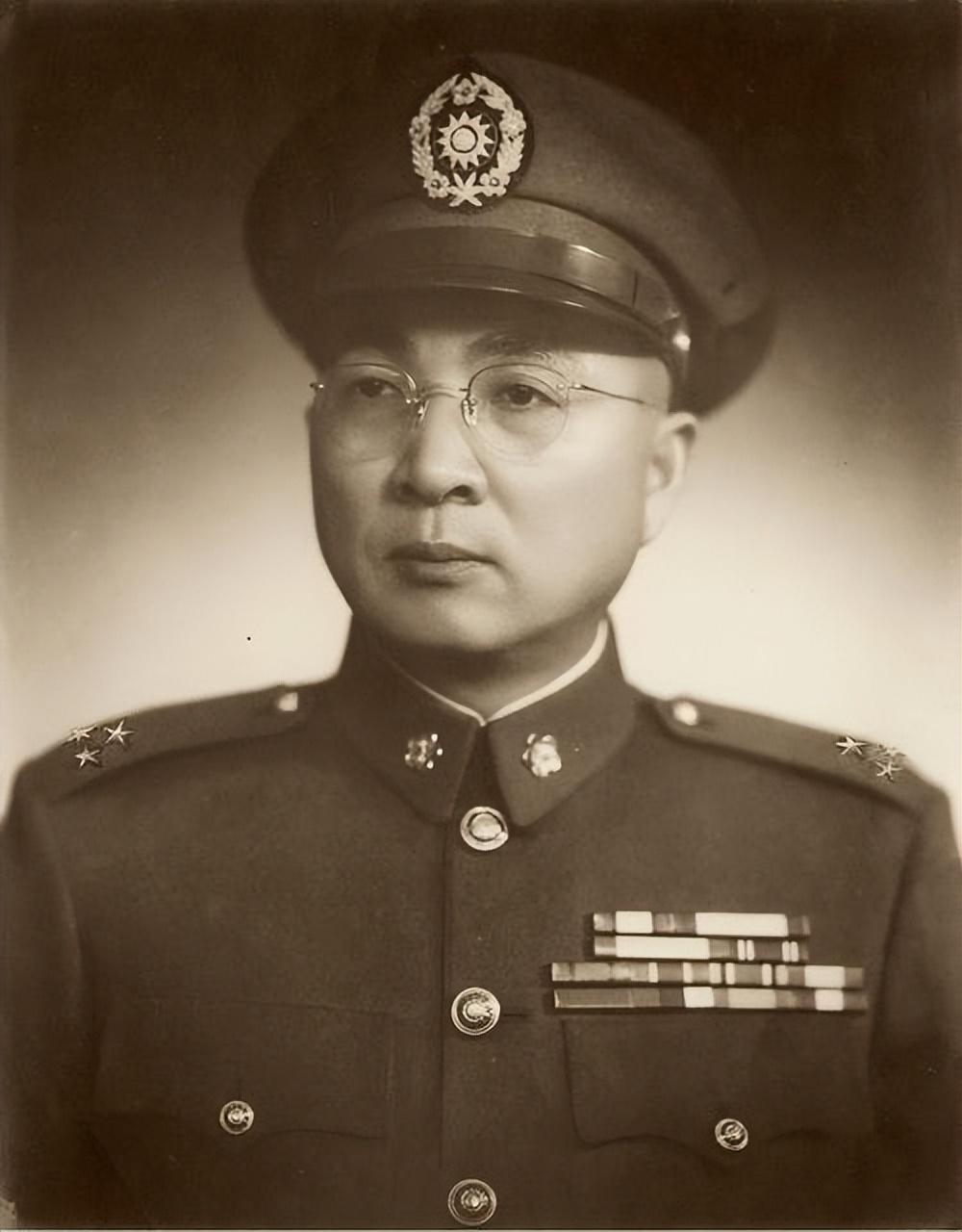 中国远征军军长是谁，历史背景下的战略决策与英勇将领，中国远征军军长及战略决策与英勇将领的历史背景探究