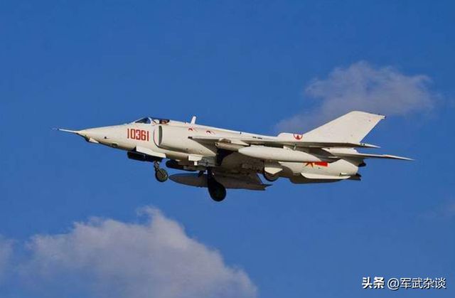 中国空军装备第四代隐身战斗机，新时代的空中力量，中国空军装备第四代隐身战斗机，新时代的空中霸主力量