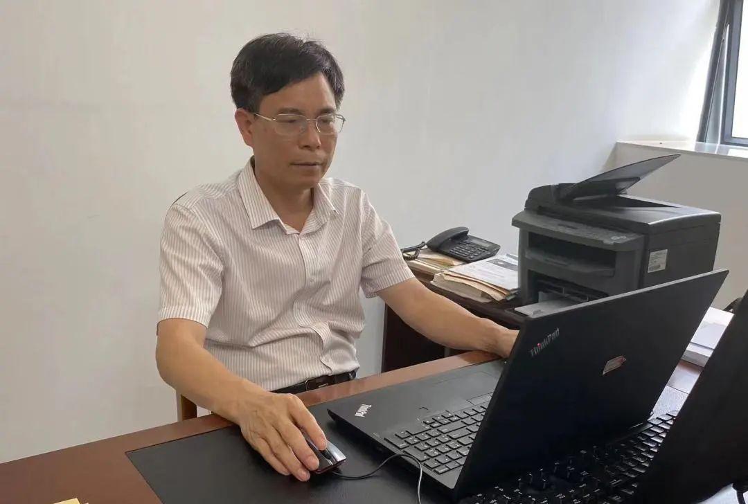 中华人民共和国职业教育法，塑造未来工匠的新篇章，中华人民共和国职业教育法，塑造工匠未来的新篇章