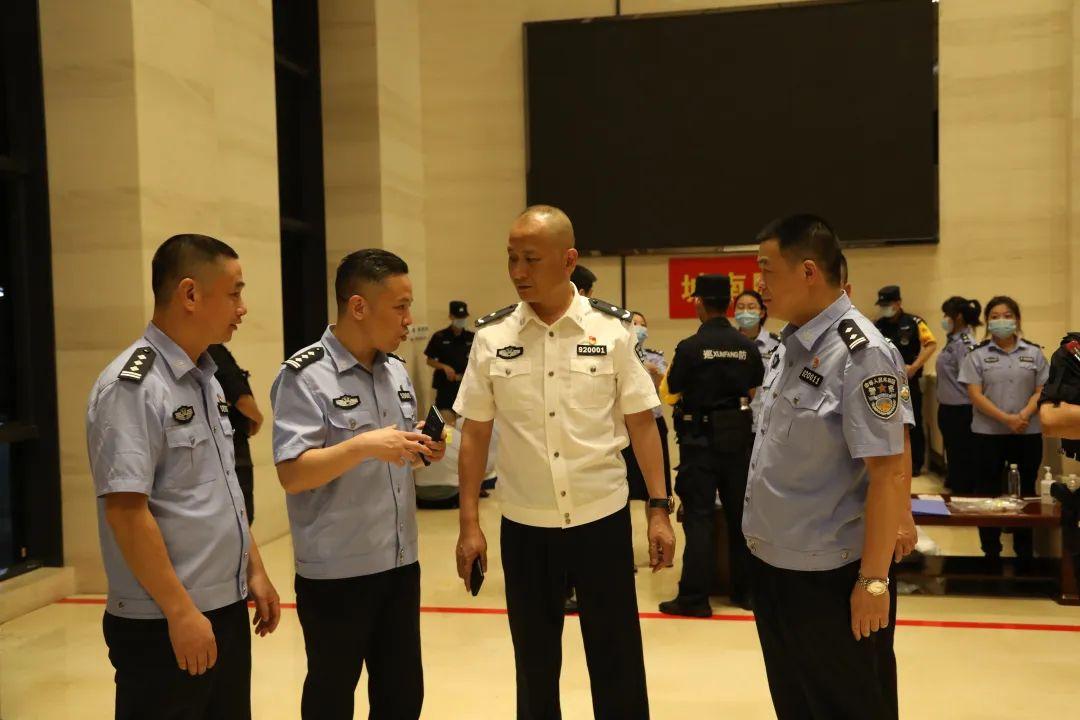 澳门六开奖开奖结果出炉，揭秘彩票背后的故事，澳门六开奖结果揭晓，彩票背后的故事揭秘