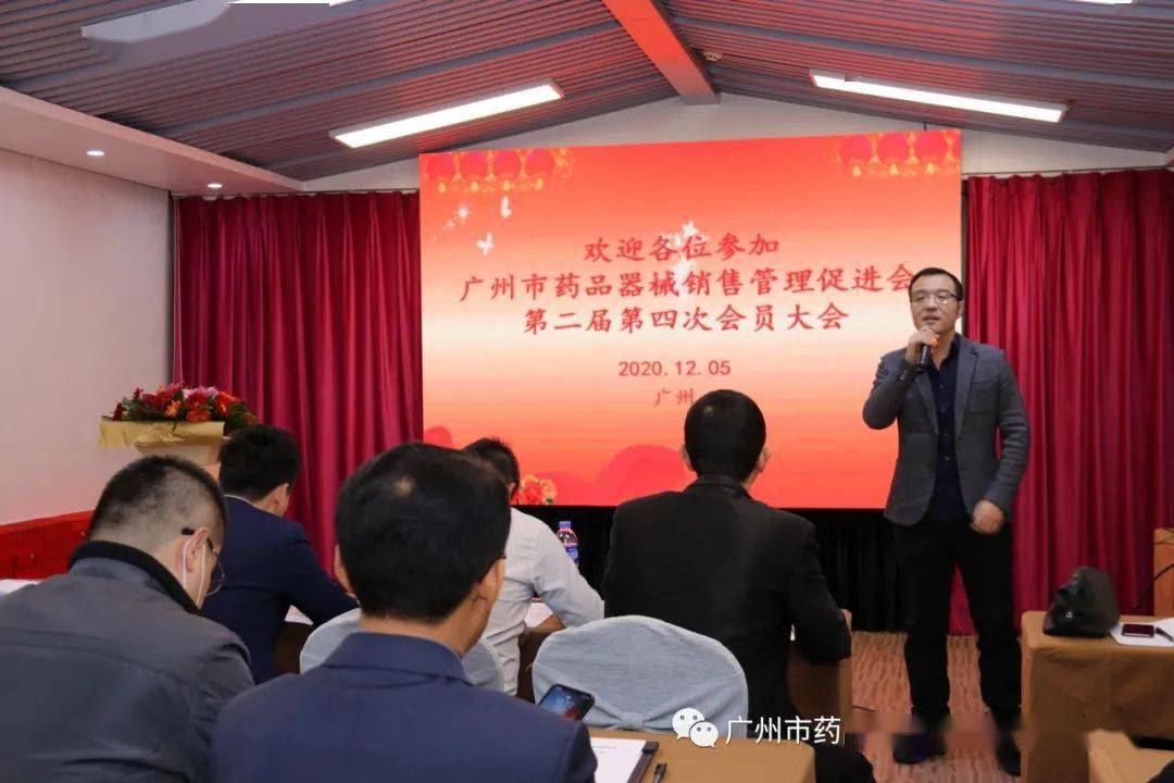 邓一平，一位引领时代的杰出人物，邓一平，时代引领者的杰出风采