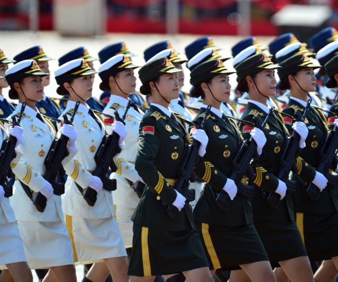 世界各国女兵阅兵图片，展现力量与荣耀，全球女兵阅兵风采，力量与荣耀的展现