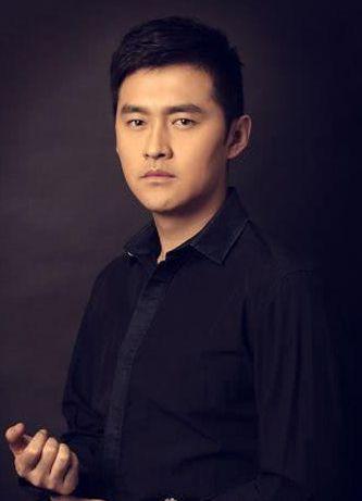 中国颜值最高的军人——英勇无畏的荣耀象征，中国最帅军人，英勇无畏的荣耀典范