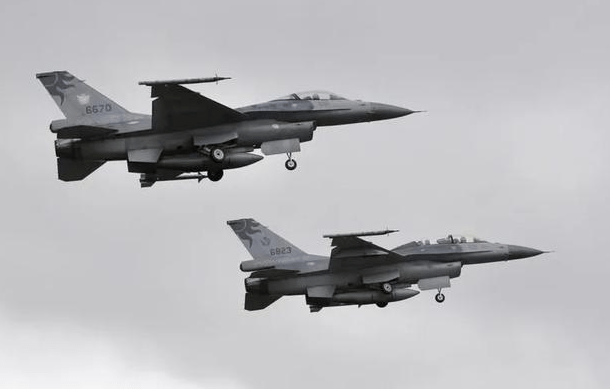 美国使用F-16V战斗机的实践与影响，美国F-16V战斗机实践及其影响概述