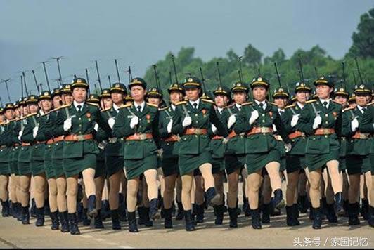 越南女兵与中国女兵，两国军事力量的交流与对比，越南女兵与中国女兵，军事力量交流与对比研究