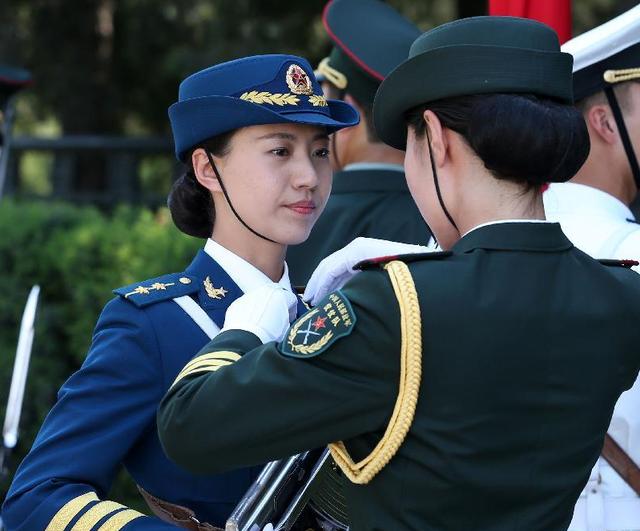 仪仗兵黄倩倩现状探究，仪仗兵黄倩倩现状揭秘