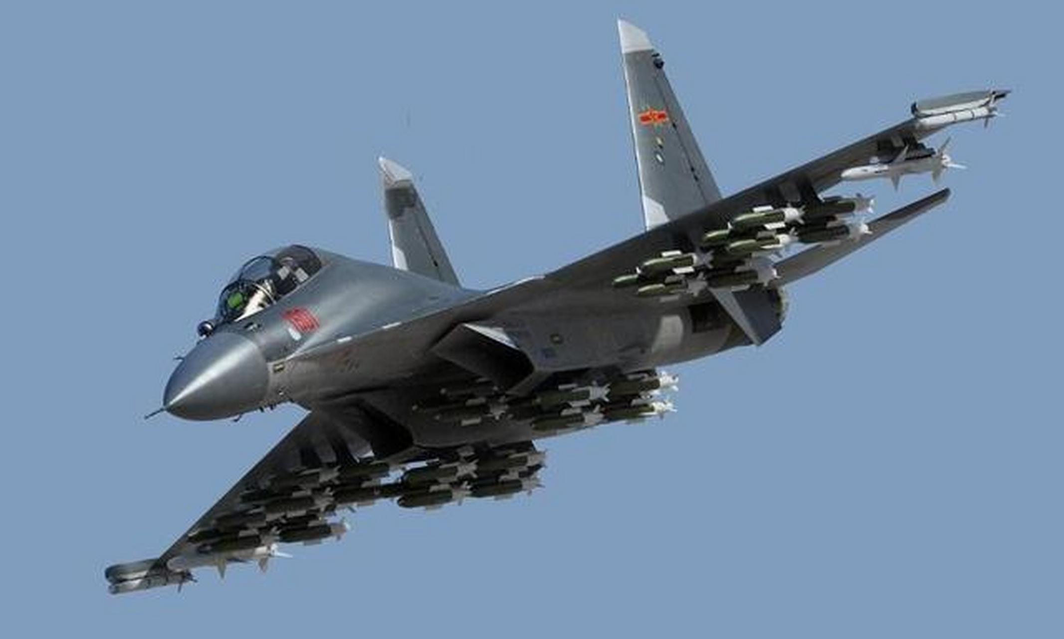 歼-11BG与F-15EX，两款战斗机的性能比较，歼-11BG与F-15EX战斗机性能深度对比