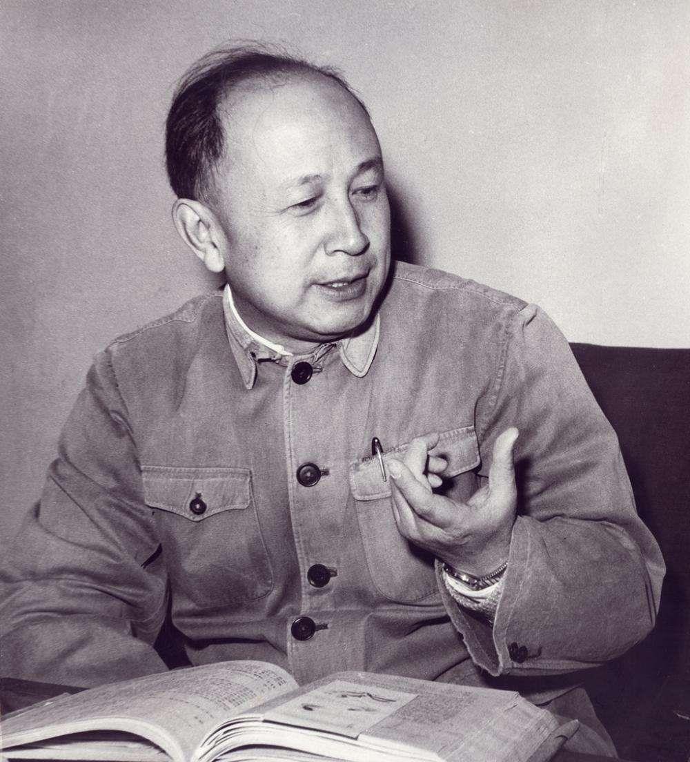 美国两弹一星之父到底是谁，美国两弹一星之父揭秘，究竟是谁？