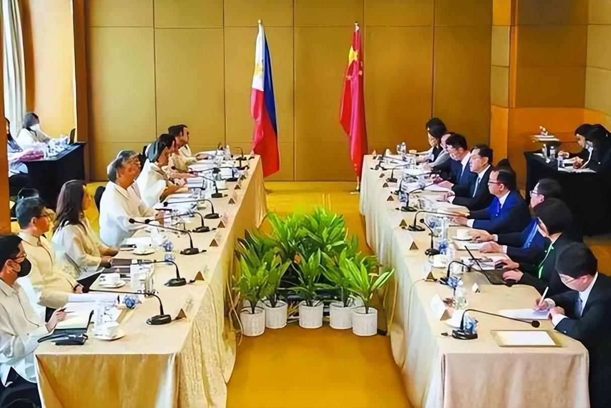 中国对美国最新局势消息深度解读，复杂背景下的战略考量与前景展望，中美最新局势深度解读，战略考量与前景展望标题建议，中美局势新解读，战略考量与未来展望。