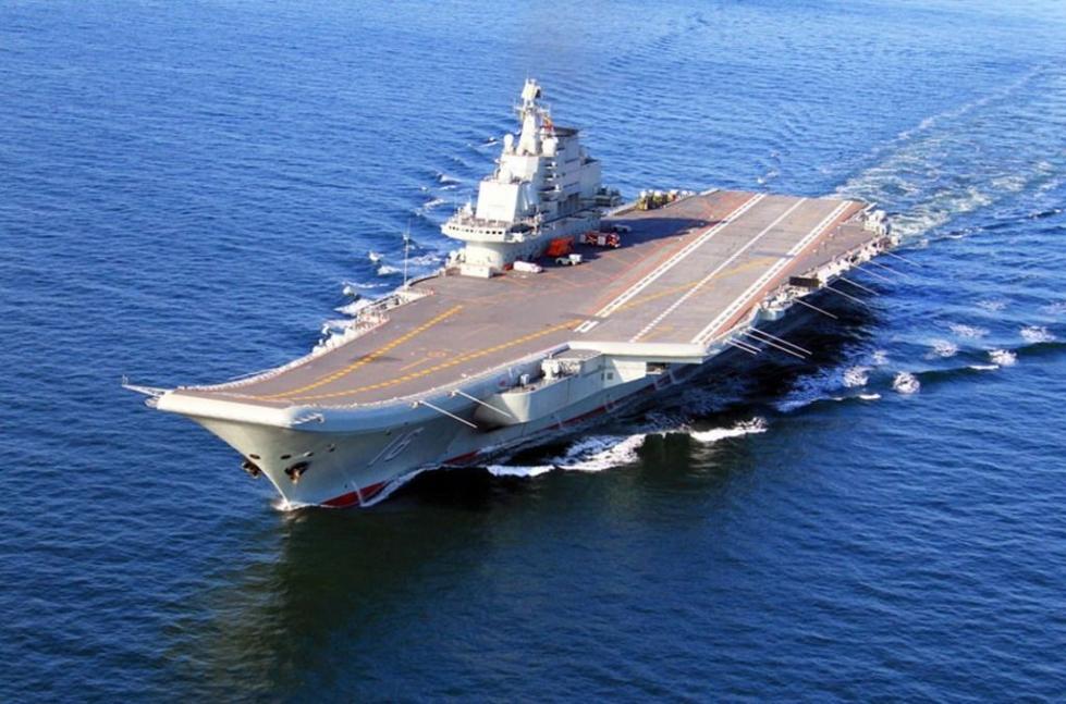 中国航空母舰辽宁舰