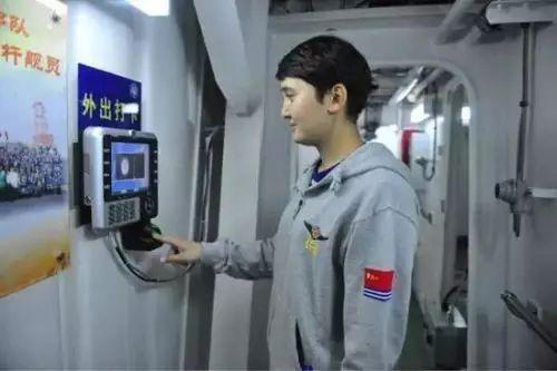 辽宁舰高清图片展示，辽宁舰高清图片展示——中国海军力量的骄傲