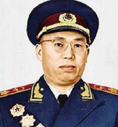 14军团长的领导力与担当，14军团长的领导力与担当，展现领袖风范，勇担时代重任