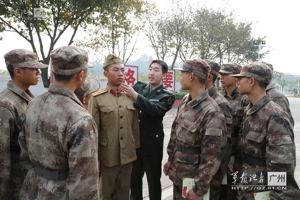老军装，历史的印记，时代的记忆，老军装，历史的印记与时代记忆