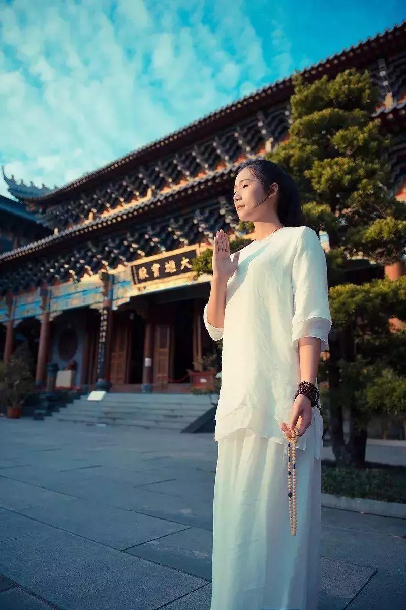 今天是感恩节，感恩的力量与美好，感恩节，感恩的力量与美好传递心灵温暖
