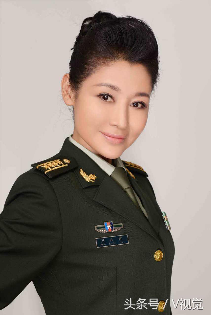 中央电视台军事节目女主持人，独特的魅力与不凡的担当，中央电视台军事节目女主持人的独特魅力与担当