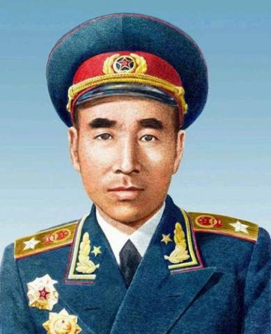 丁晓军将军是否已经退休？解析其职业生涯与未来展望，丁晓军将军的退休之路，职业生涯回顾与未来展望