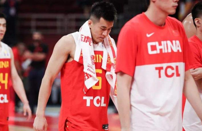 新闻点评，聚焦时事热点，解读事件背后的真相，时事热点深度解读，聚焦新闻事件背后的真相
