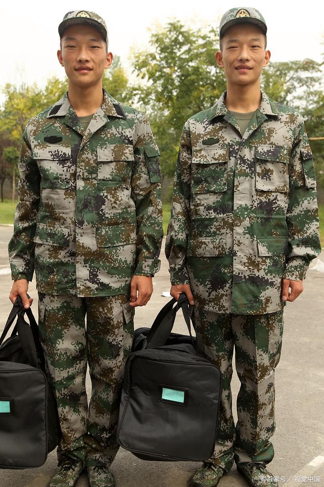 民兵会换发新一代迷彩服——关于迷彩服更新换代的探讨，迷彩服更新换代，民兵将穿上新一代迷彩服