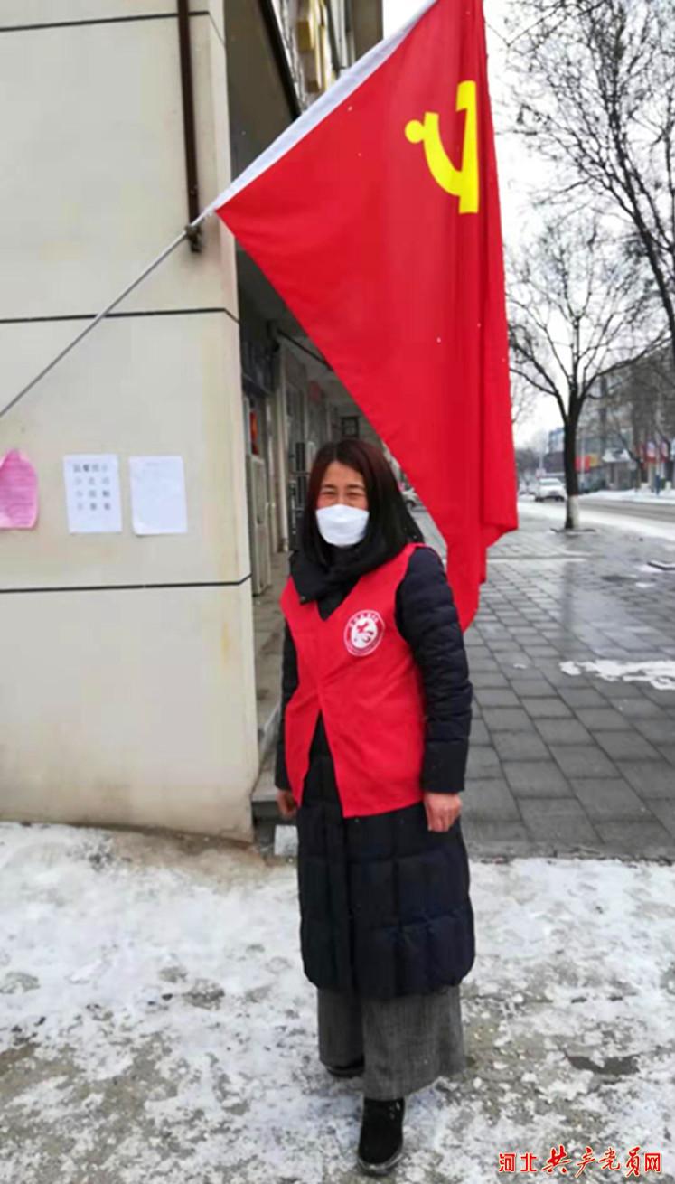 中国女兵在越南北湖，直面挑战与寻找真相的肺炎之旅，中国女兵越南北湖抗疫之旅，直面挑战与探寻真相