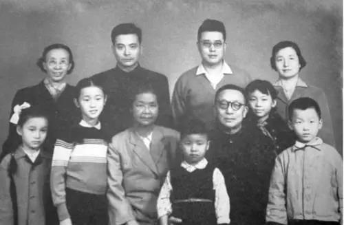 邓志典生平事迹及其影响，邓志典生平事迹与深远影响解析